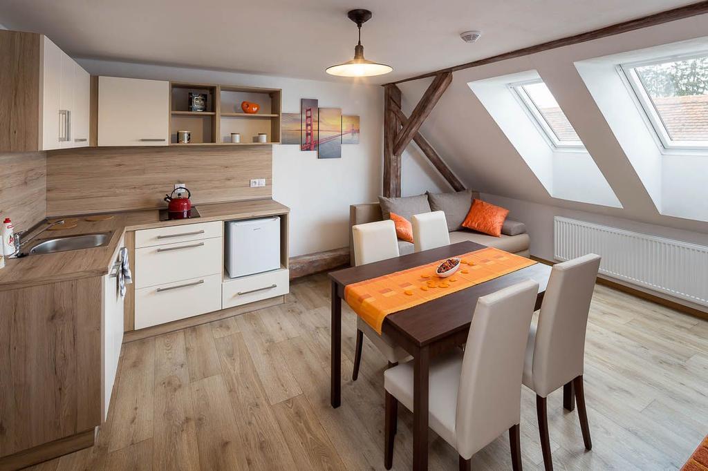Apartmany Pod Namestim Telc Exterior photo